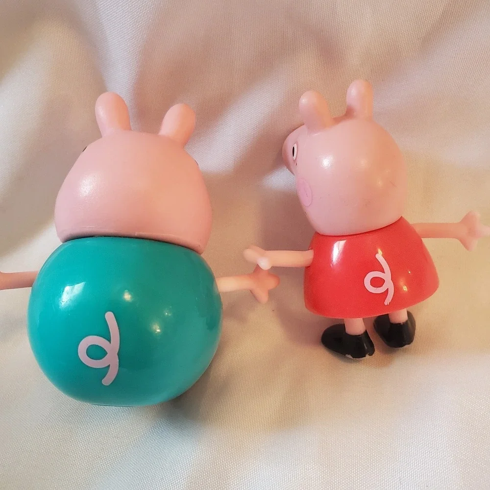 Peppa Pig And Daddy Pig Replacement Figure Cake Toppers Lot‎ Of 2